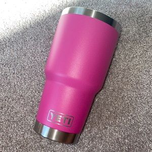 YETI — prickly pear pink 30oz tumbler